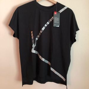 Under Armour Essentials Triangle T-Shirt